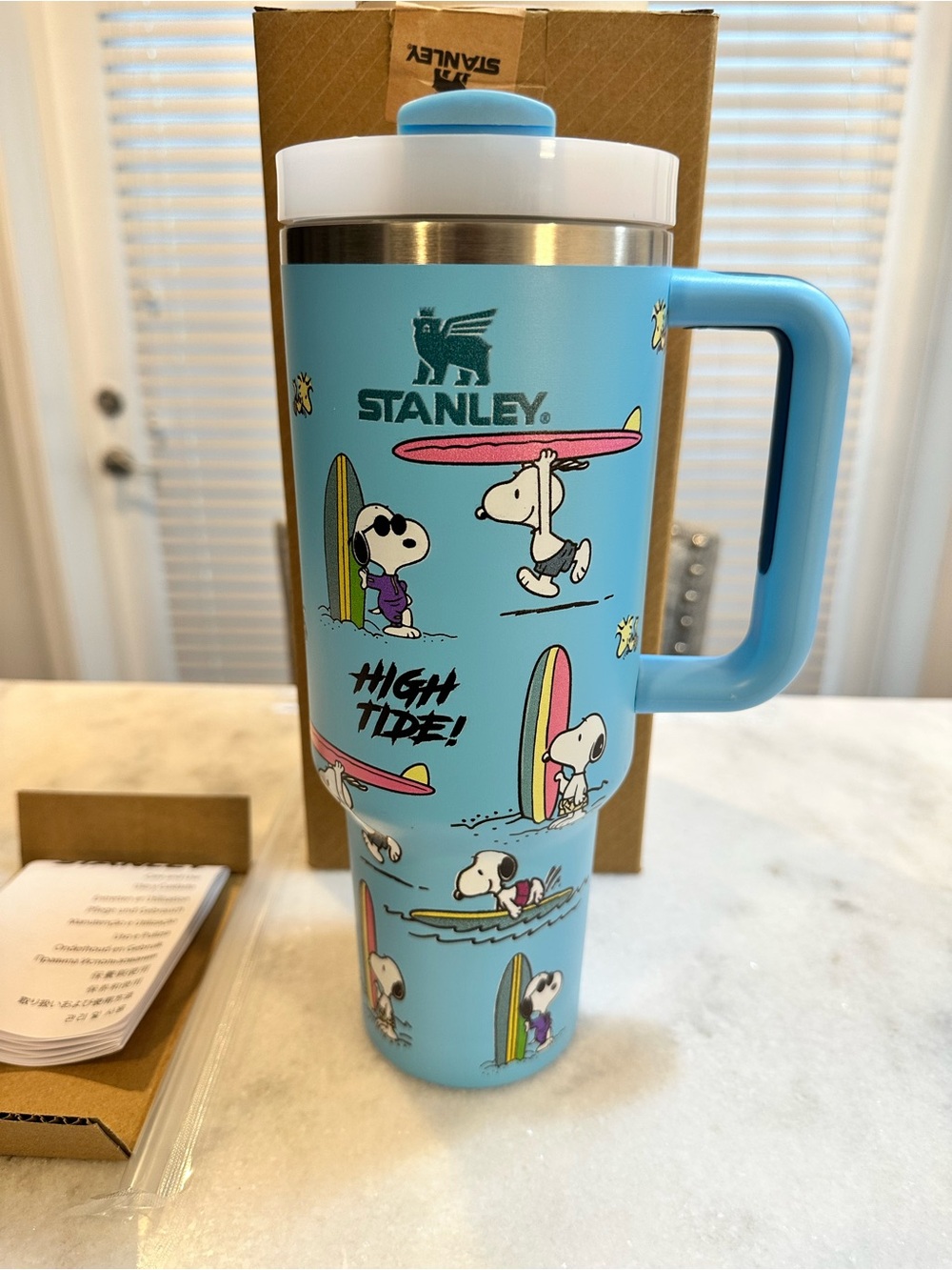Stanley Peanuts Collaboration Snoopy Surf Time Limited Edition Blue 40oz Tumbler